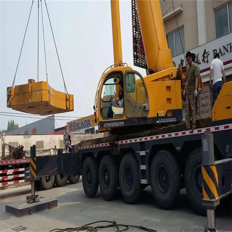 五龙口镇当地吊车出租|机器吊装|75吨|工厂搬迁服务